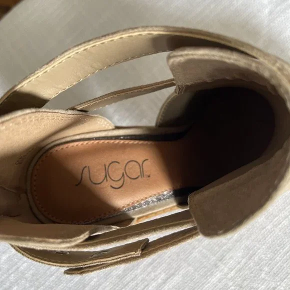 NWOT Sugar Lori booties, size 7.5 - Picture 7 of 8